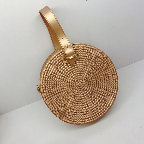 new pvc round jelly bag women's handbags simple gold weave women purses and handbags ladies shoulder messenger bags
new pvc round jelly bag women's handbags simple gold weave women purses and handbags ladies shoulder messenger bags
