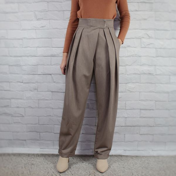 harem trousers for women casual black high waist loose wide leg pants female 2019 spring korean fashion tide, Black;white
harem trousers for women casual black high waist loose wide leg pants female 2019 spring korean fashion tide, Black;white