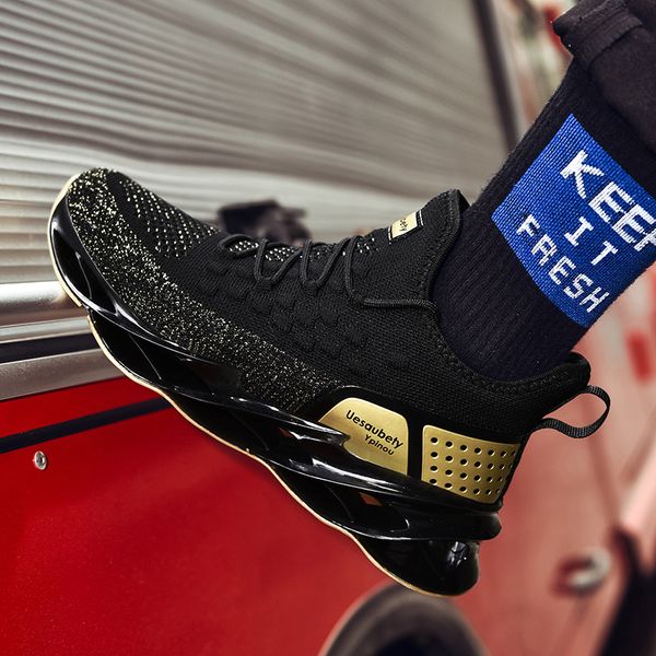 new mesh running shoes men spring autumn male shoes fashion style breathable flying woven casual blade trendy men's
new mesh running shoes men spring autumn male shoes fashion style breathable flying woven casual blade trendy men's