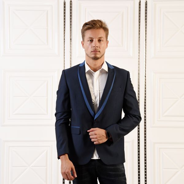 luxury party prom blazer shinny blue black contrast collar dress dinner blazer homme slim fit suit coat (jacket+pant, White;black
luxury party prom blazer shinny blue black contrast collar dress dinner blazer homme slim fit suit coat (jacket+pant, White;black