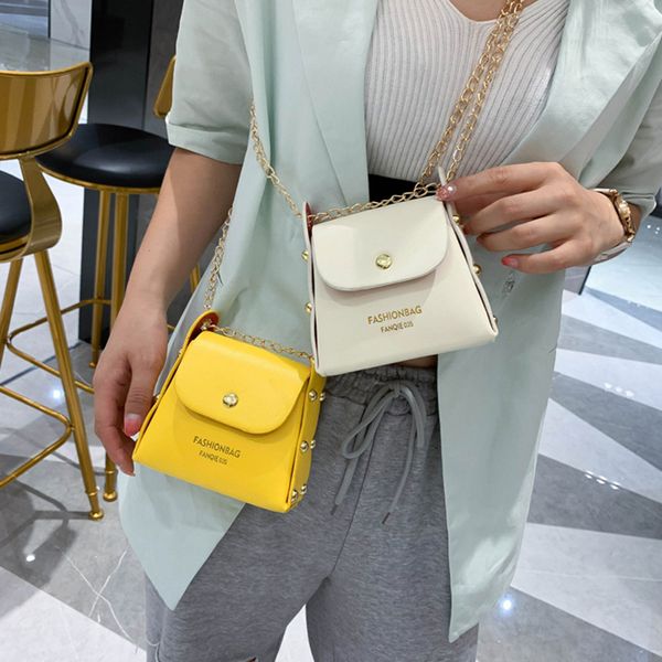 super mini solid color pu leather crossbody bag for women 2020 design shoulder handbags female cross body bag purse
super mini solid color pu leather crossbody bag for women 2020 design shoulder handbags female cross body bag purse