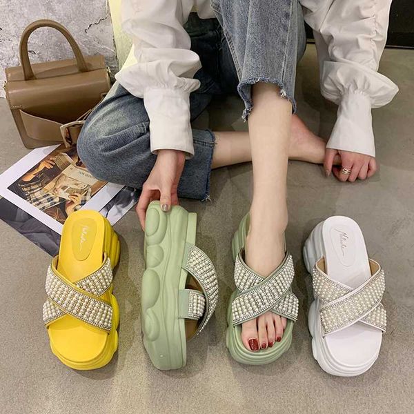 2020 women's shoes,pearl sandals,increased female slippers,heel height 8cm,wear-resistant and non-slip,bear bottom,size35-39, Black
2020 women's shoes,pearl sandals,increased female slippers,heel height 8cm,wear-resistant and non-slip,bear bottom,size35-39, Black