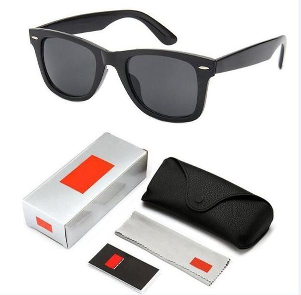 new design fashion classic vintage sunglasses driving mirror pilot women men uv400 sun glasses with box and case 214o, White;black
new design fashion classic vintage sunglasses driving mirror pilot women men uv400 sun glasses with box and case 214o, White;black
