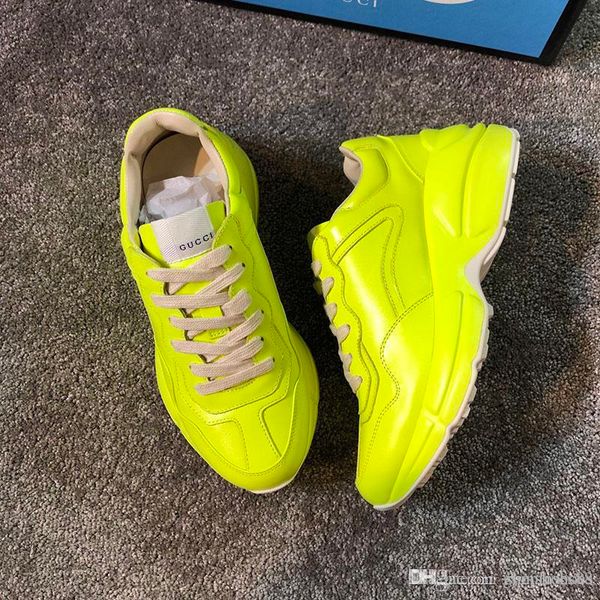fashion 2020 wholesale women and mens shoes strawberry print leather casual basketball sneakers luxury trainers shoes with high quality, Black
fashion 2020 wholesale women and mens shoes strawberry print leather casual basketball sneakers luxury trainers shoes with high quality, Black