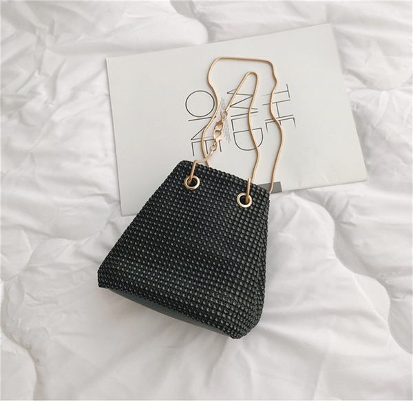 clutch diamonds bag rhinestone chain shoulder bags luxury ladies purse handbags evening/party/wedding sliver pouch birthday gift
clutch diamonds bag rhinestone chain shoulder bags luxury ladies purse handbags evening/party/wedding sliver pouch birthday gift