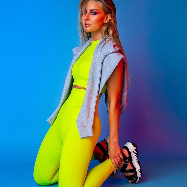 ahagaga 2019 fitness neon color tracksuits women summer active wear casual suits sleeveless tank and leggings 2 pieces sets, White
ahagaga 2019 fitness neon color tracksuits women summer active wear casual suits sleeveless tank and leggings 2 pieces sets, White