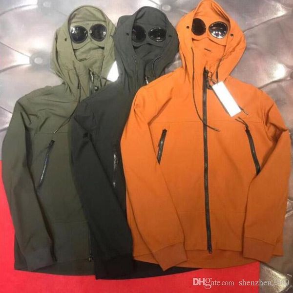 19ss classic men's outdoor hoodies men jacket windproof waterproof breathable winter fashion jacket 101743, Black;brown
19ss classic men's outdoor hoodies men jacket windproof waterproof breathable winter fashion jacket 101743, Black;brown