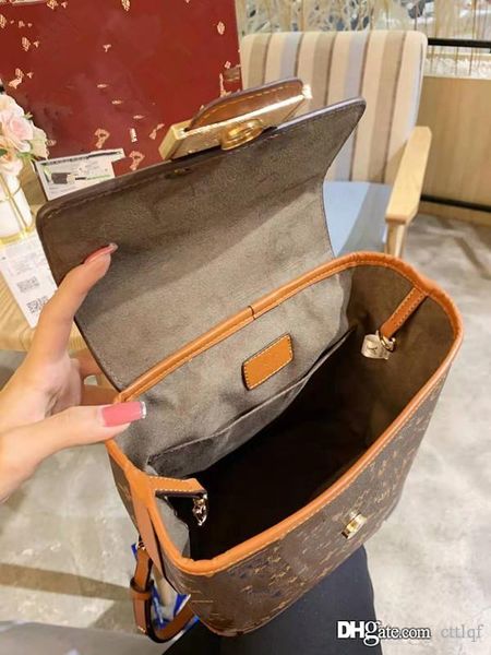 han edition presbyopic bucket bag in europe and the contracted inclined shoulder handbag,girls women backpack style package
han edition presbyopic bucket bag in europe and the contracted inclined shoulder handbag,girls women backpack style package