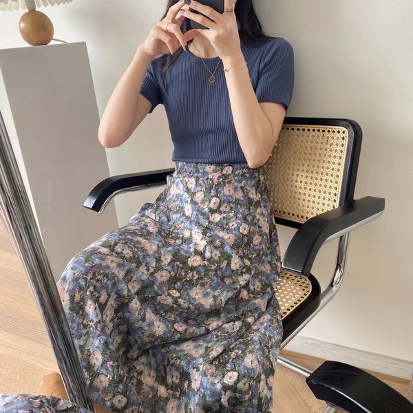 oil painting flowers print vintage chiffon skirt saia 2020 summer, Black 
oil painting flowers print vintage chiffon skirt saia 2020 summer, Black