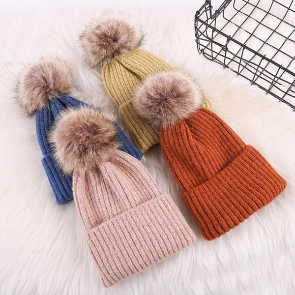 classic 2020 beanie hat women men knitted warm winter hats for women men solid color fur pompom hats real raccoon casual hat cap
classic 2020 beanie hat women men knitted warm winter hats for women men solid color fur pompom hats real raccoon casual hat cap