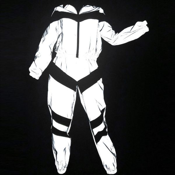 women casual stitching reflective sports set long sleeve crop + pants, Black;blue
women casual stitching reflective sports set long sleeve crop + pants, Black;blue