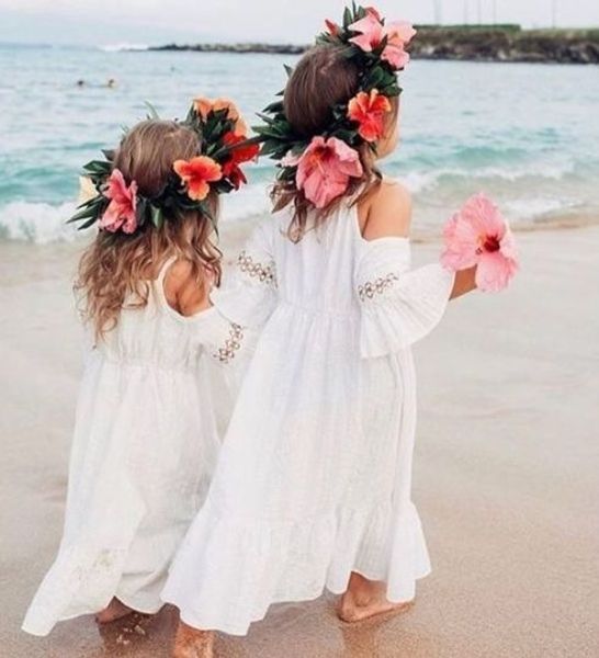ankle length off the shoulder boho flower girl dresses for wedding party kid' dresses, White;blue
ankle length off the shoulder boho flower girl dresses for wedding party kid' dresses, White;blue