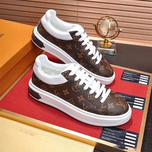 мода качество роскошь новый список высокое качество открытый спортивная обувь дизайнерская мода мужская обувь дизайнерская мужская обувь бес, Black;red 
мода качество роскошь новый список высокое качество открытый спортивная обувь дизайнерская мода мужская обувь дизайнерская мужская обувь бес, Black;red