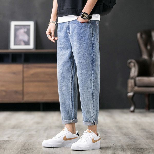 newly korean fashion men jeans simple retro blue loose fit denim harem pants embroidery designer vintage straight jeans men
newly korean fashion men jeans simple retro blue loose fit denim harem pants embroidery designer vintage straight jeans men