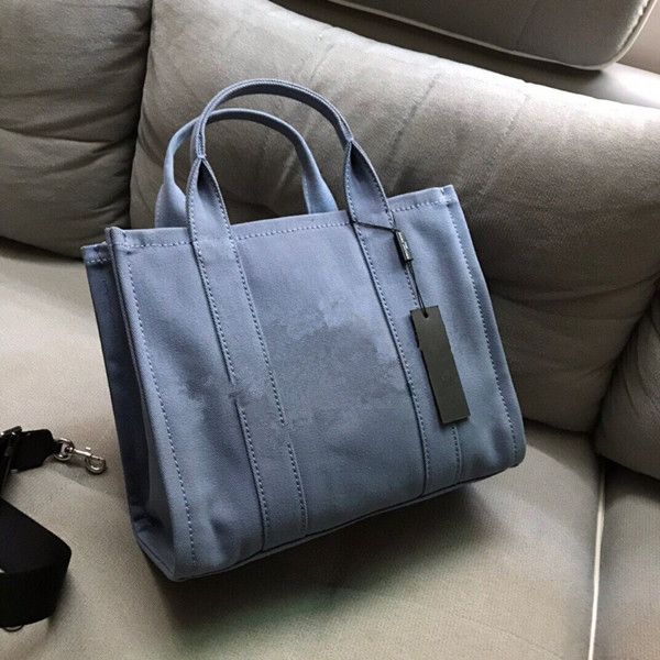 new women's broadband small canvas women's bag portable straddle bag fashionable and fashionable portable multi-functional straddl
new women's broadband small canvas women's bag portable straddle bag fashionable and fashionable portable multi-functional straddl