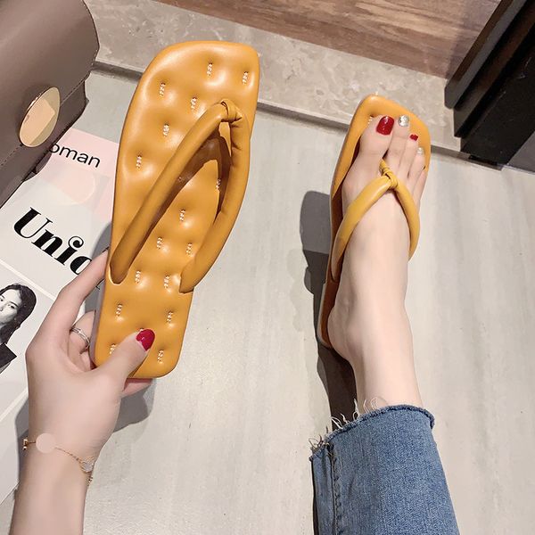 rubber flip flops female shoes summer woman slippers flat lady slides shose women platform hawaiian 2020 beach, Black
rubber flip flops female shoes summer woman slippers flat lady slides shose women platform hawaiian 2020 beach, Black