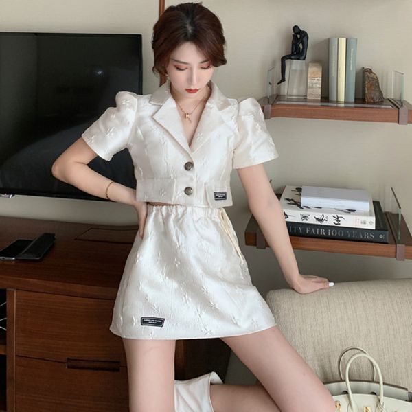 летняя одежда для женщин tweed two piece set короткий рукав crop tops шорты юбка костюм женский elegant 2 шт набор женщин, White
летняя одежда для женщин tweed two piece set короткий рукав crop tops шорты юбка костюм женский elegant 2 шт набор женщин, White