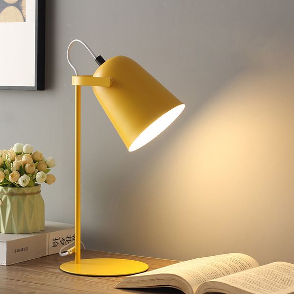 bedroom eye protection table lamp led dimmable bedside lamp with pen holder plugged in for use
bedroom eye protection table lamp led dimmable bedside lamp with pen holder plugged in for use