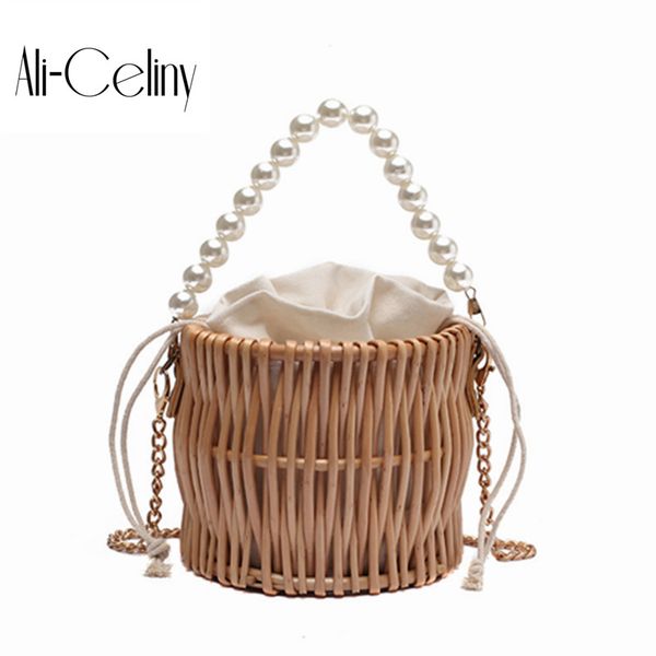 original design summer 2020 new straw bag pearl portable bucket bag chain shoulder slung beach
original design summer 2020 new straw bag pearl portable bucket bag chain shoulder slung beach