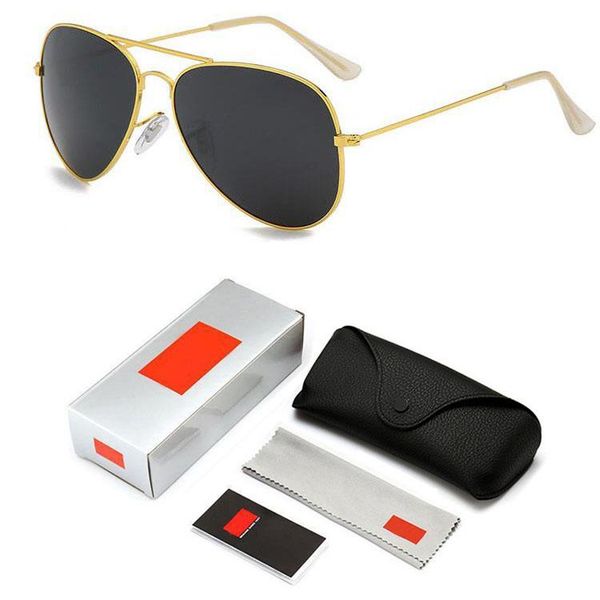 2020 sunglasses women/men brand designer classic sun glasses for women retro outdoor driving oculos de sol with original case and box, White;black
2020 sunglasses women/men brand designer classic sun glasses for women retro outdoor driving oculos de sol with original case and box, White;black