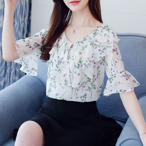 flounced floral-print chiffon blouse women's short sleeved 2019 summer wear new style versatile western style sweater v-neck shi, White
flounced floral-print chiffon blouse women's short sleeved 2019 summer wear new style versatile western style sweater v-neck shi, White
