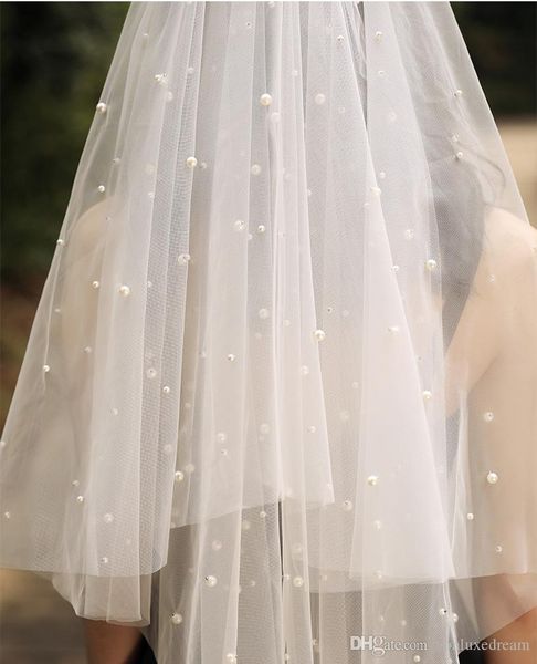 new retro white veil bride veil spring summer diamond flowers applique pearl 1.5m accessories exports abroad
new retro white veil bride veil spring summer diamond flowers applique pearl 1.5m accessories exports abroad