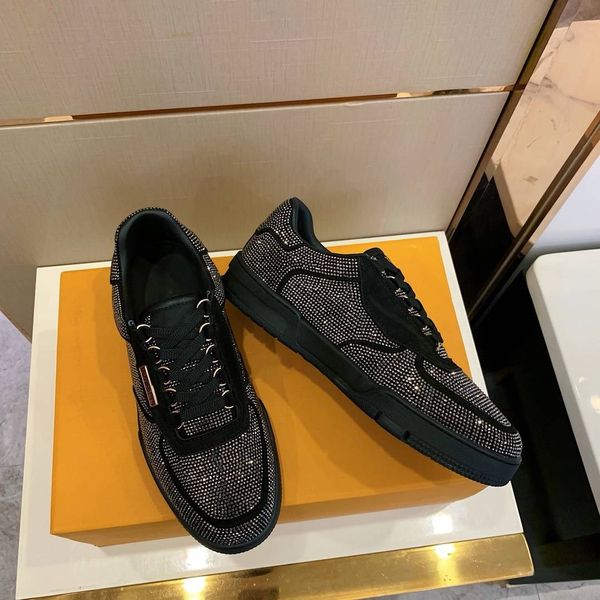 luxury design shoes triple plate-fome red bottoms genuine leather fashion casual fur customize shoes fast shipping, Black
luxury design shoes triple plate-fome red bottoms genuine leather fashion casual fur customize shoes fast shipping, Black