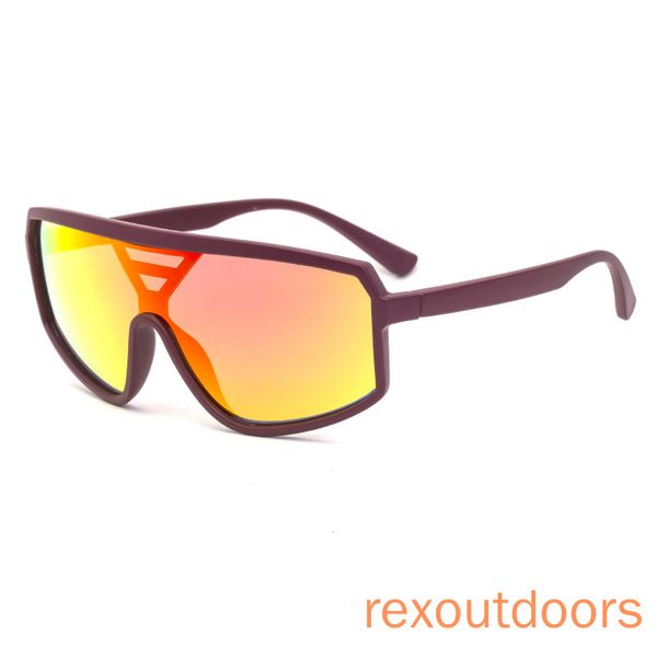 outdoor sports sunglasses 2020 new integrated sunglasses in europe and america 
outdoor sports sunglasses 2020 new integrated sunglasses in europe and america