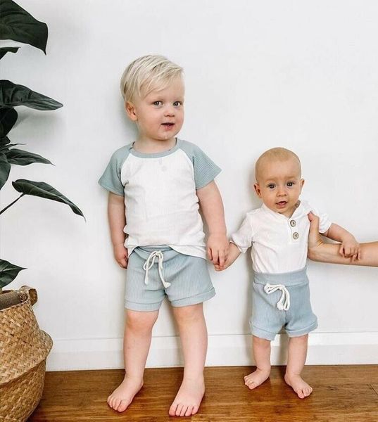kids baby boys girls 2pcs clothes clothing outfits sets suits short sleeve t-shirt + shorts clothes set 1-5years, White
kids baby boys girls 2pcs clothes clothing outfits sets suits short sleeve t-shirt + shorts clothes set 1-5years, White