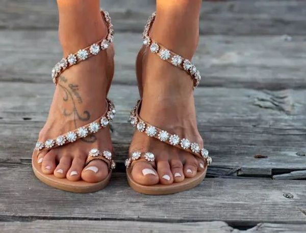 women sandals 2020 summer fashion shoes girl's rhinestone pearl women sandals flat woman shoes size 35-43, Black
women sandals 2020 summer fashion shoes girl's rhinestone pearl women sandals flat woman shoes size 35-43, Black