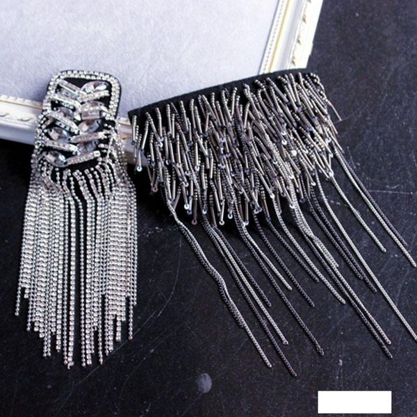 новый мужской и женской performance костюм бахромы кисточка брошь rivet epaulet epaulette рубашка singer аксессуары для одежды, Gray
новый мужской и женской performance костюм бахромы кисточка брошь rivet epaulet epaulette рубашка singer аксессуары для одежды, Gray