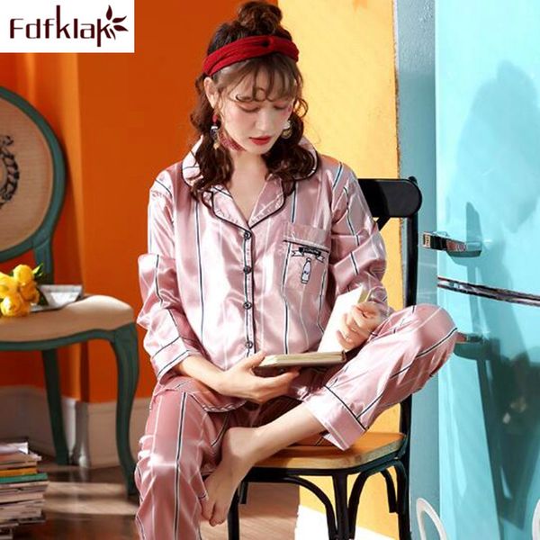 fdfklak spring autumn pajamas women long sleeve print sleepwear set large size silk pijamas set female vintage pyjamas femme, Blue;gray
fdfklak spring autumn pajamas women long sleeve print sleepwear set large size silk pijamas set female vintage pyjamas femme, Blue;gray