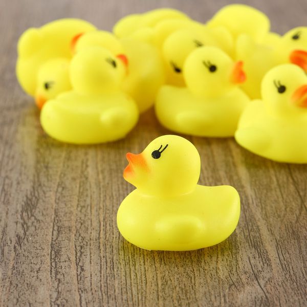 ocday 1 pc squeaky ducks baby bath toys kids children game toys yellow duck duckie taking shower water toys gift drop shipping
ocday 1 pc squeaky ducks baby bath toys kids children game toys yellow duck duckie taking shower water toys gift drop shipping