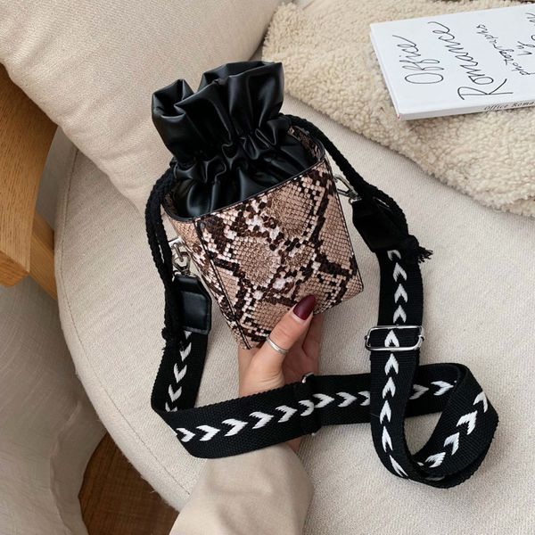 bag for women's bag women's trend hand bill of lading shoulder messenger color drum shoulder strap
bag for women's bag women's trend hand bill of lading shoulder messenger color drum shoulder strap