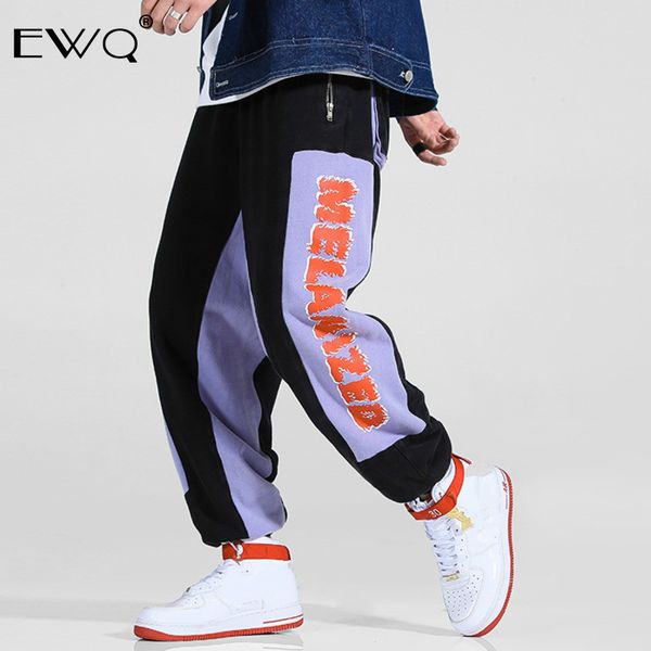 ewq / autumn winter 2019 elastic mid waist pencil straight patcgwork print letter loose cargo pants man's vintage style ft181, Blue
ewq / autumn winter 2019 elastic mid waist pencil straight patcgwork print letter loose cargo pants man's vintage style ft181, Blue