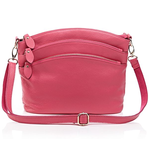 casual mother bag soft middle-aged lady fashion leather diagonal bag classic large capacity shoulder bag 
casual mother bag soft middle-aged lady fashion leather diagonal bag classic large capacity shoulder bag