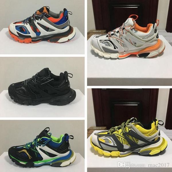 17fw track 3.0 sneaker tess paris men gomma maille black low track triple s running shoes outdoor jogging designer shoes trainers zapatos
17fw track 3.0 sneaker tess paris men gomma maille black low track triple s running shoes outdoor jogging designer shoes trainers zapatos