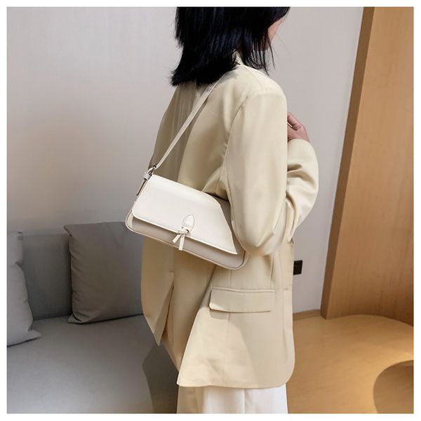 2020 summer simple new fashionable texture wild shoulder bag armpit bag ladies handbag
2020 summer simple new fashionable texture wild shoulder bag armpit bag ladies handbag