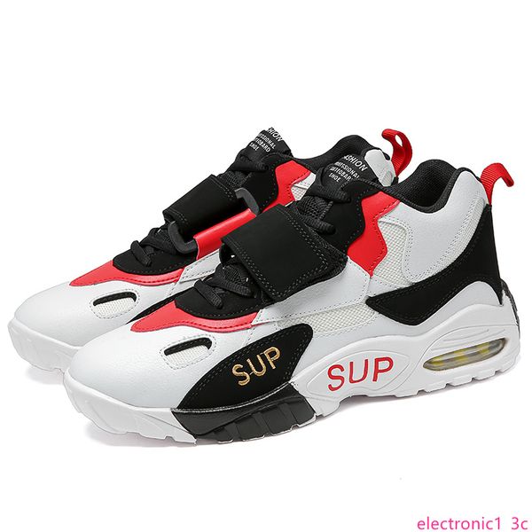 2020 new arrival type8 sneaker green red white black lace couples girl woman men boy running shoes designer trainers sports sneakers, Black;green
2020 new arrival type8 sneaker green red white black lace couples girl woman men boy running shoes designer trainers sports sneakers, Black;green
