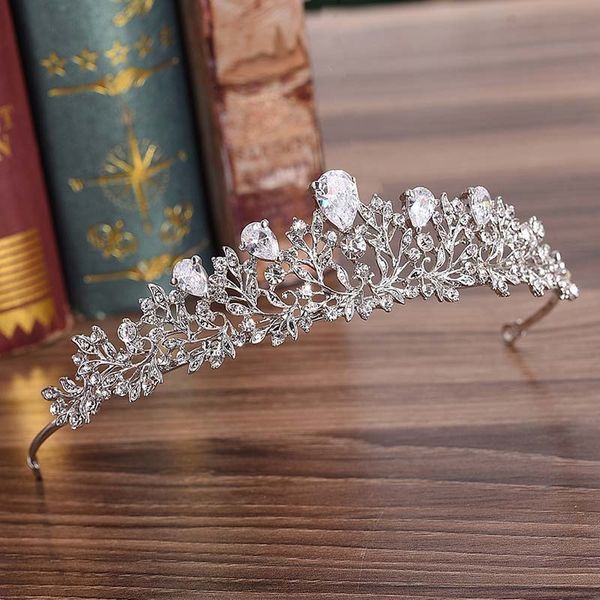 baroque silver flower tiaras and crowns princess diadem women headpieces hair jewelry wedding hair accessories for bride xh, Golden;white
baroque silver flower tiaras and crowns princess diadem women headpieces hair jewelry wedding hair accessories for bride xh, Golden;white