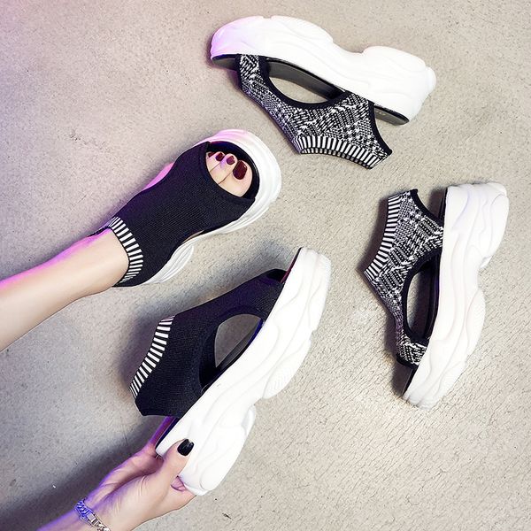 vogue summer new women thick bottom sandals outdoor fashion light women slippers comfortable non-slip shoes flats, Black
vogue summer new women thick bottom sandals outdoor fashion light women slippers comfortable non-slip shoes flats, Black