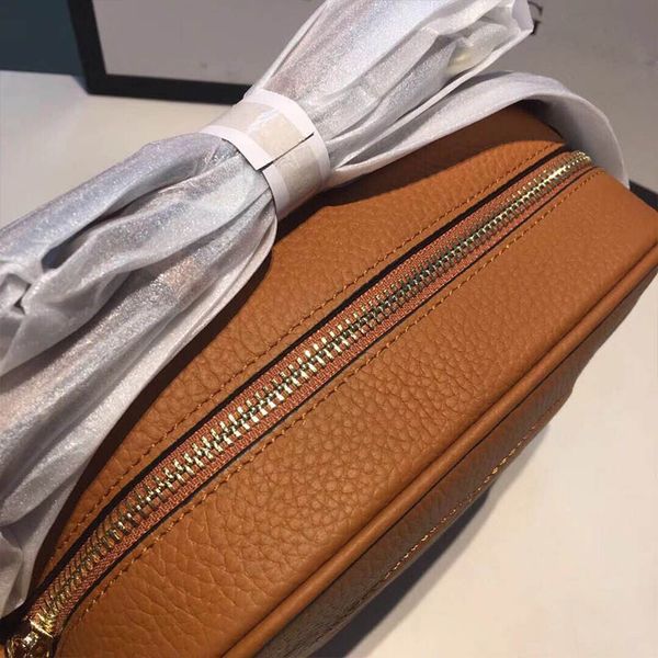 genuine leather women bag high qulity end designer shoulder bags ladies fashion tassels handbag brand clutch bag with dustbag 21x15x7cm
genuine leather women bag high qulity end designer shoulder bags ladies fashion tassels handbag brand clutch bag with dustbag 21x15x7cm