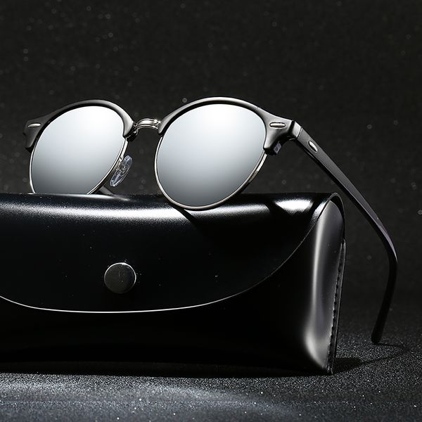 classic ladies round polarized sunglasses men brand designer polaroid sun glasses women metal frame black lens for men women, White;black
classic ladies round polarized sunglasses men brand designer polaroid sun glasses women metal frame black lens for men women, White;black