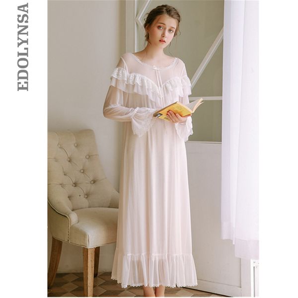 2019 new sleepwear women home wear night dress vintage princess lace ruffled victorian nightgown plus size ladies nightwear t425, Black;red
2019 new sleepwear women home wear night dress vintage princess lace ruffled victorian nightgown plus size ladies nightwear t425, Black;red