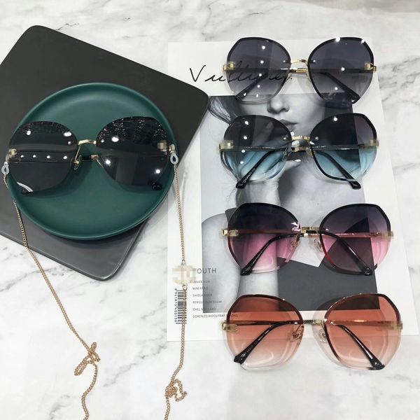 a+++ designer sunglasses brand glasses outdoor shades sport woman sunglass fashion classic ladies luxury sunglass mirrors for women, White;black
a+++ designer sunglasses brand glasses outdoor shades sport woman sunglass fashion classic ladies luxury sunglass mirrors for women, White;black