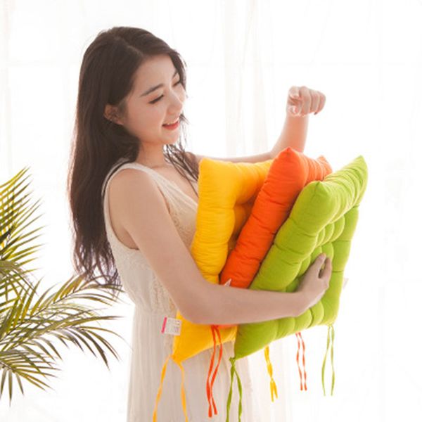 40x40cn chair cushion thickness 8cm winter warm cushion catering computer home decoration
40x40cn chair cushion thickness 8cm winter warm cushion catering computer home decoration