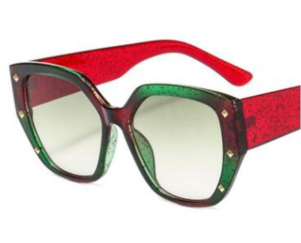 wholesale-polarized sunglasses for men designer vintage sport sun glasses with box, Silver
wholesale-polarized sunglasses for men designer vintage sport sun glasses with box, Silver