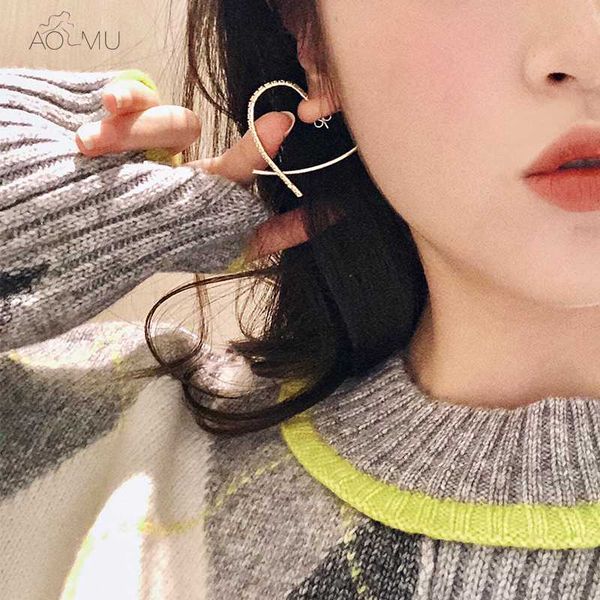 aomu 2020 new s925 sterling silver pin removable cross simple rhinestone micro inlay heart stud earrings for woman girl party, Golden;silver
aomu 2020 new s925 sterling silver pin removable cross simple rhinestone micro inlay heart stud earrings for woman girl party, Golden;silver