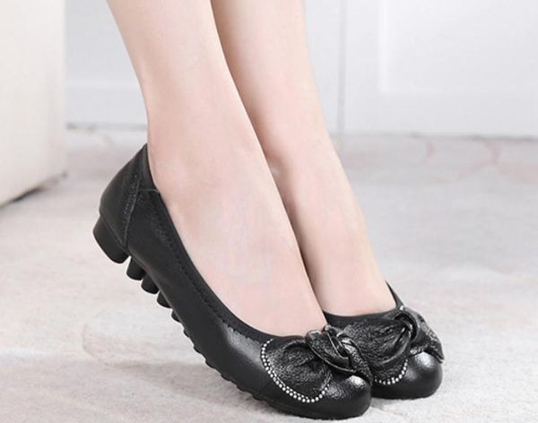 2019 women's shoes in spring and autumn with new style flat bottom round head bowknot @2717, Black
2019 women's shoes in spring and autumn with new style flat bottom round head bowknot @2717, Black