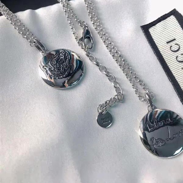 the ancient family loves the fearless necklace loyal tiger head s925 pure silver sweater chain front and back couple punk trend wholesale
the ancient family loves the fearless necklace loyal tiger head s925 pure silver sweater chain front and back couple punk trend wholesale
